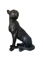 "Exquisite Leopard Sculpture: Grace, Strength, and Nature's Beauty in Decor."