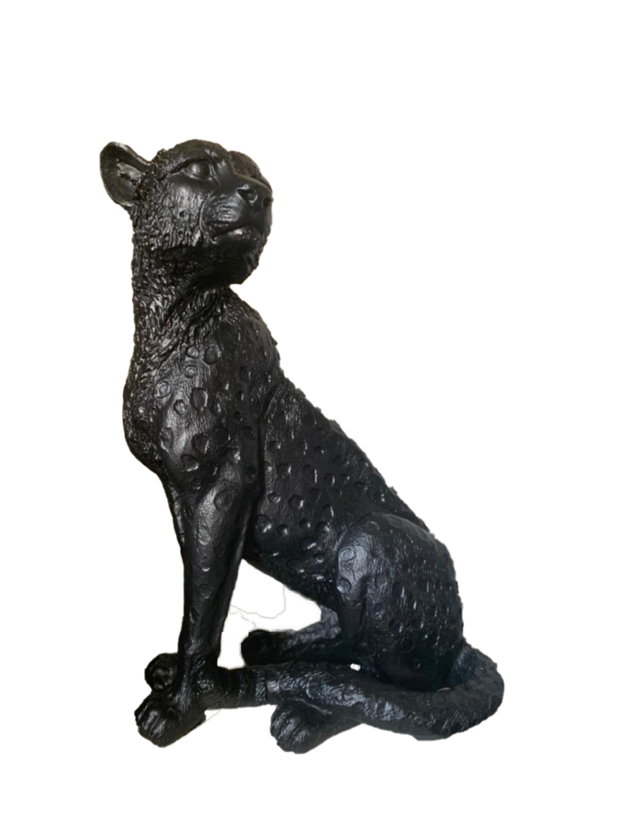 "Exquisite Leopard Sculpture: Grace, Strength, and Nature's Beauty in Decor."