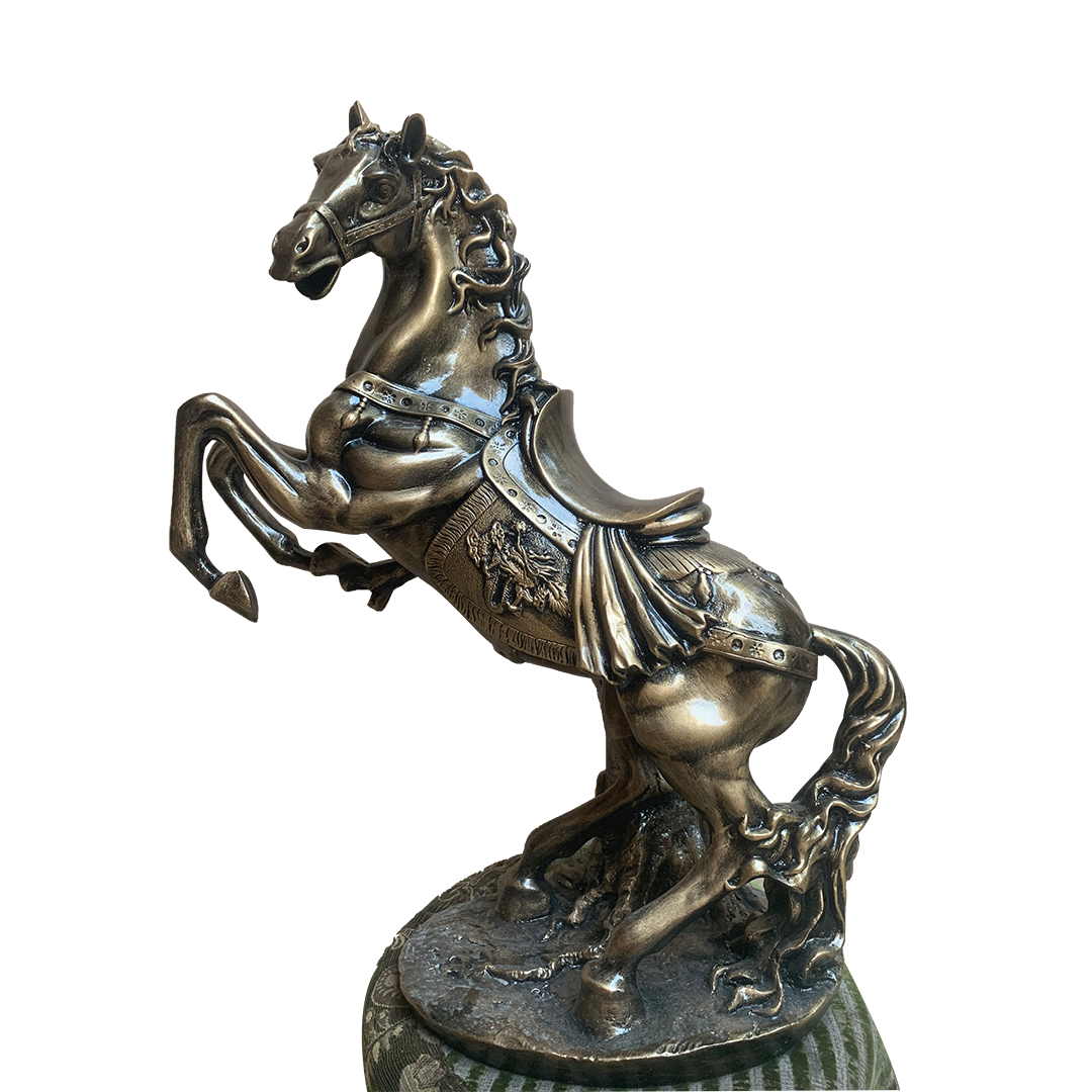 Royal Horse Sculpture